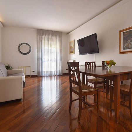 Tito Livio Deluxe Accommodation Padova Bagian luar foto